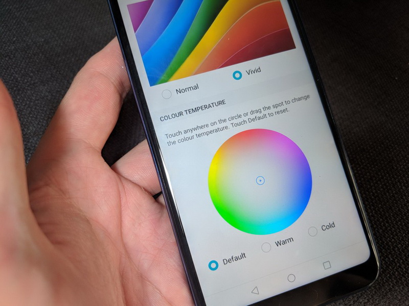 Настройки цветовой температуры смартфона Huawei Honor 10