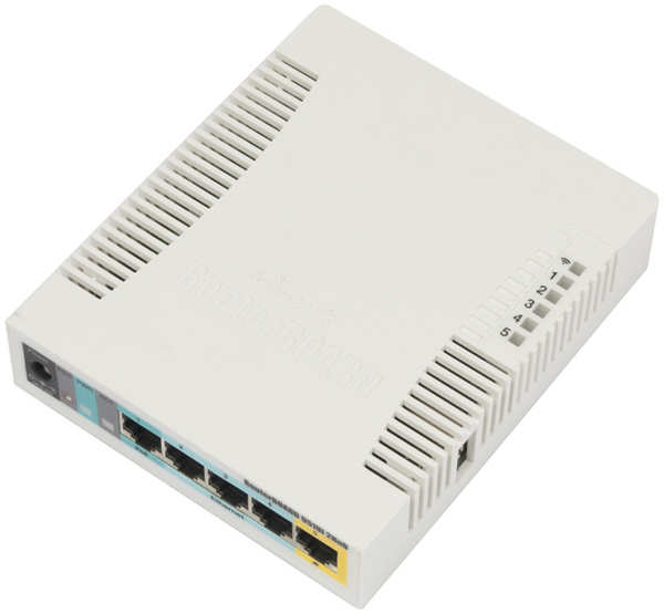 Беспроводной маршрутизатор MikroTik RB951Ui-2HnD 802.11n 300Мбит/с 2.4ГГц 5xLAN USB