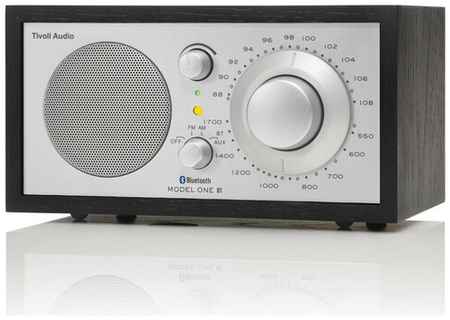 Радиоприемник с Bluetooth Tivoli Audio Model One BT Silver/Black 19848396804118