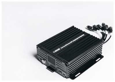 Видеорегистратор автомобильный NSCAR 401 HDD + SD (4 канальный) 19848550030556