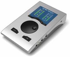 RME Babyface Pro FS интерфейс USB мобильный 24-канальный (8x8 ADAT или 2x2 SPDIF, 4x4 аналог). 2 микр. предусилителя, выход на наушники. Вх/вых MIDI, 192 кГц. Питание от шины USB